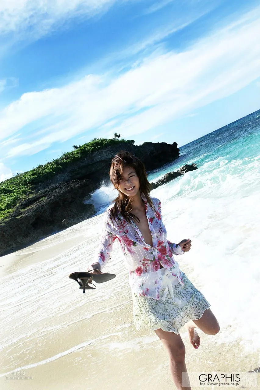 穂花《Whispers》 [Graphis] Gals 写真集2