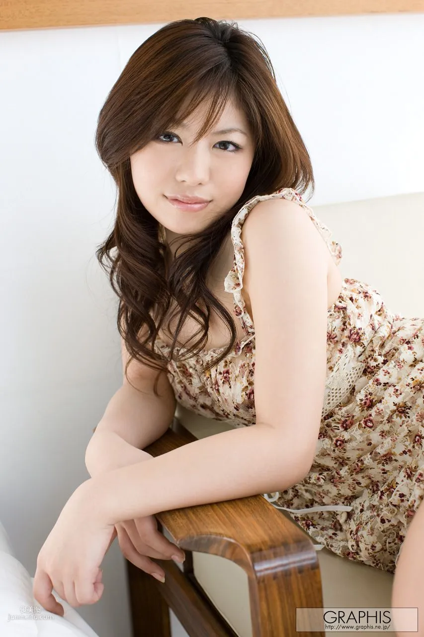 松下桃香《peach buttocks》 [Graphis] Gals 寫真集 3