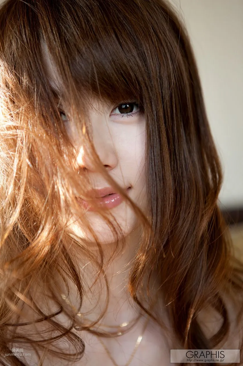 Erika Kirihara: Graphis First Gravure photo 23