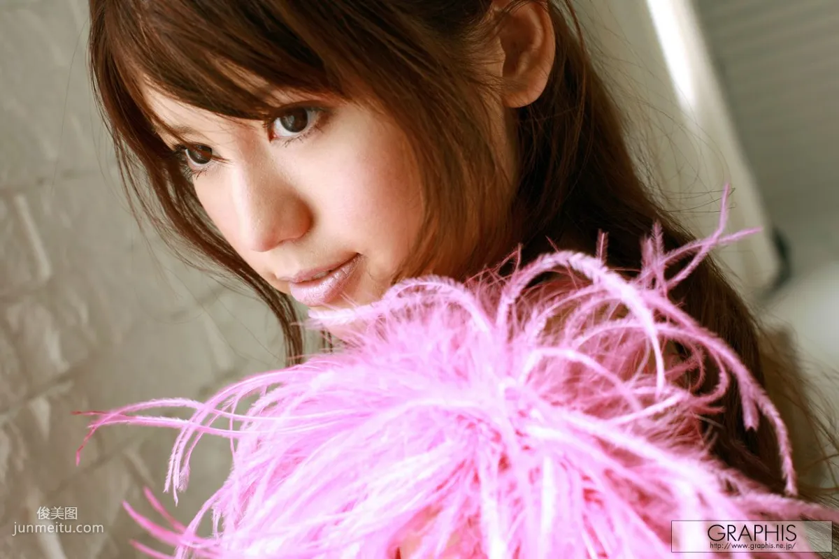 若瀬七海《Vivid and Alive》 [Graphis] Gals 寫真集 6