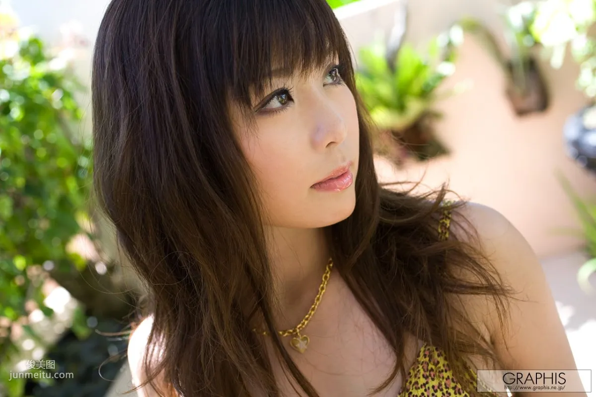 平井綾《Gorgeous Honey》 [Graphis] Gals 寫真集 8