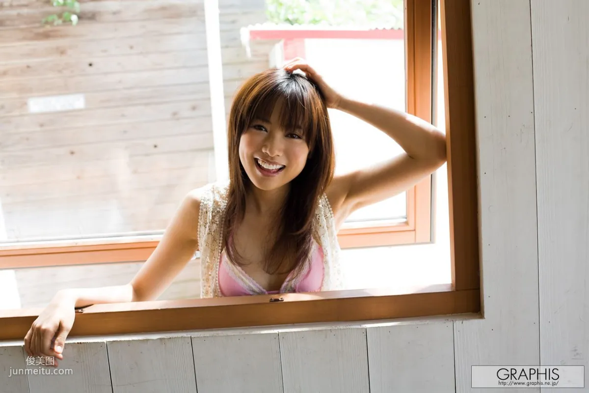 Haruka Ito: Graphis Look! Gals photo 3