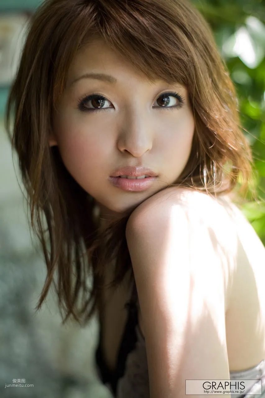 秋山祥子《Lucky》 [Graphis] Gals 寫真集 24