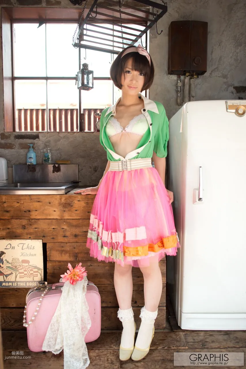 Mayu Kamiya: Graphis First Gravure photo 16