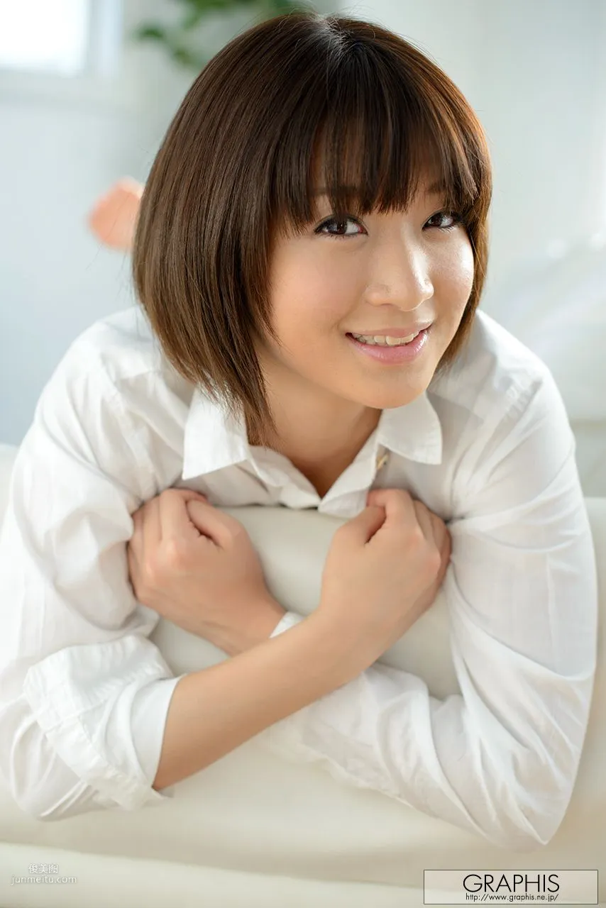 Mayu Kamiya: Graphis First Gravure photo 11