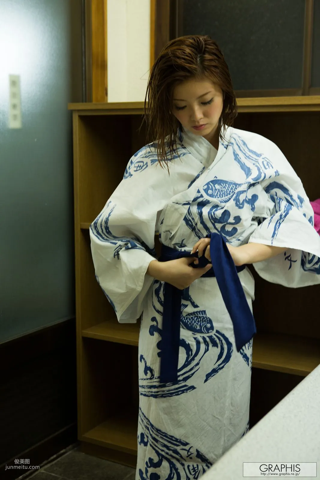 Rina Katou [Graphis] Special Girls Gravure Photo Set photo 36