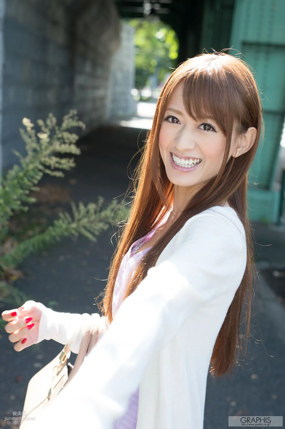 希岛爱理《Silky》 [Graphis] Gals 写真集2