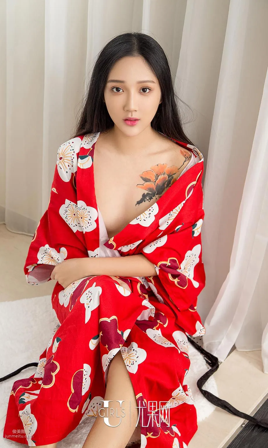 Tang Lu, Enjoy the Silkiness [Ugirls App] No.640 Photo Set photo 15