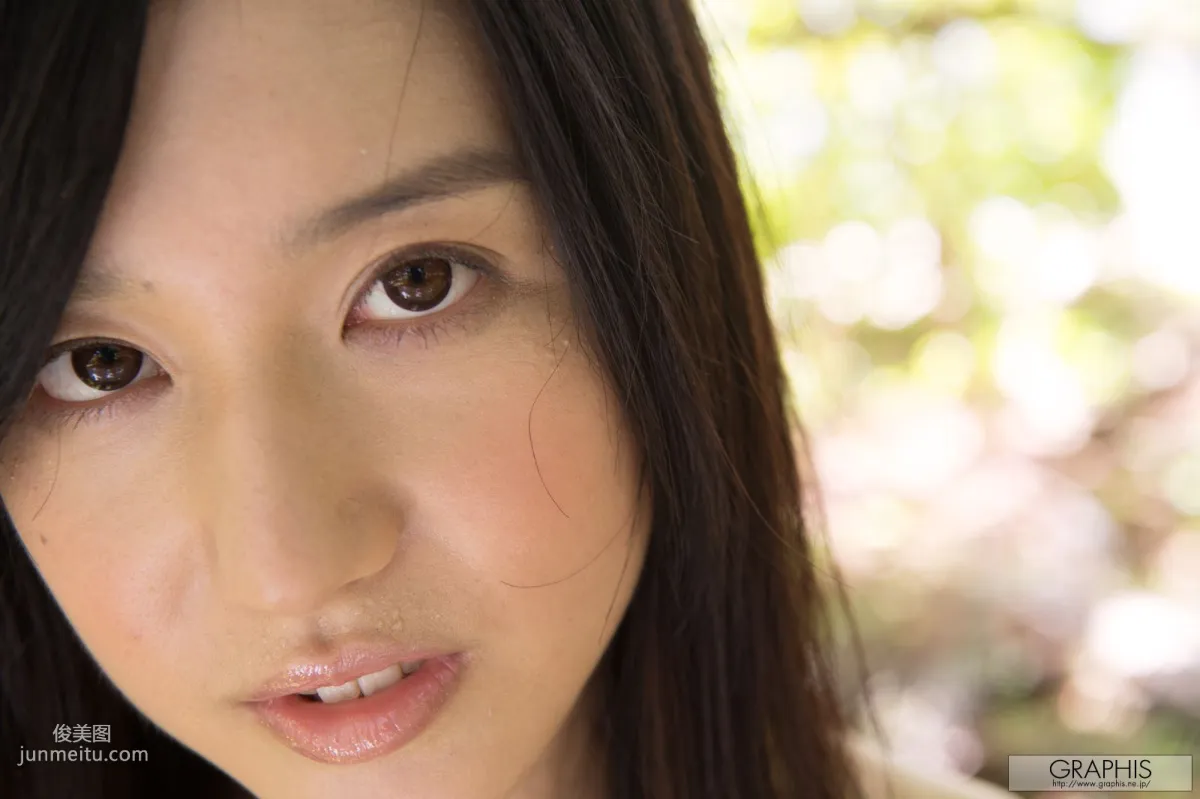 Iori Kogawa, Overwhelming Beauty [Graphis] Gals Photo Set photo 17