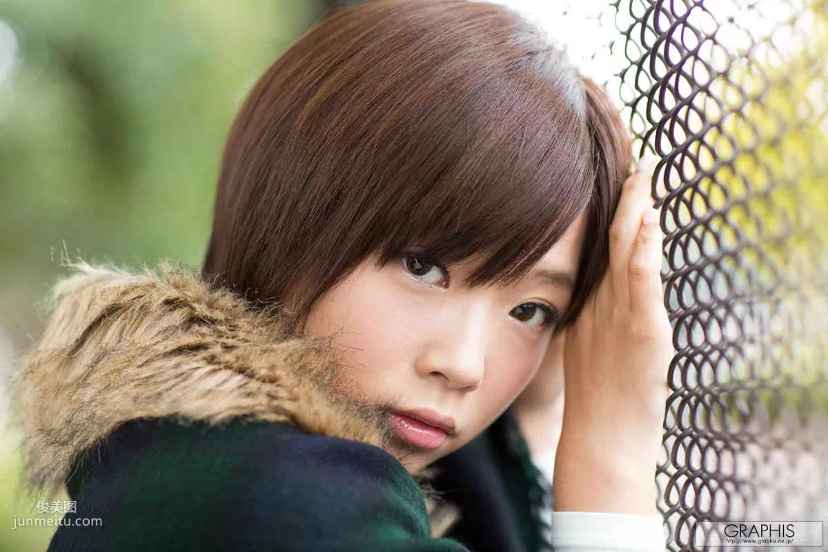 纱仓まな/纱仓真奈 《Second Love》 [Graphis] Gals 写真集9