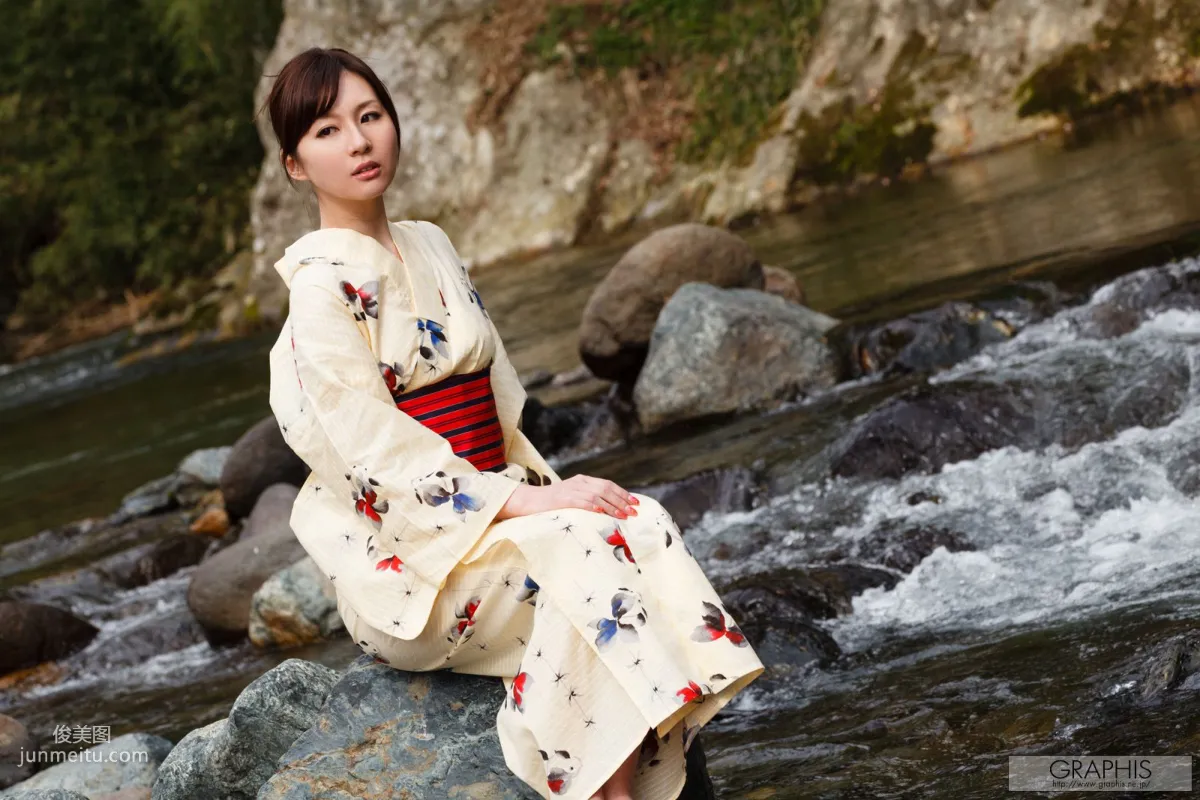 辰巳唯《Unaffected Girl》 [Graphis] Gals 写真集9