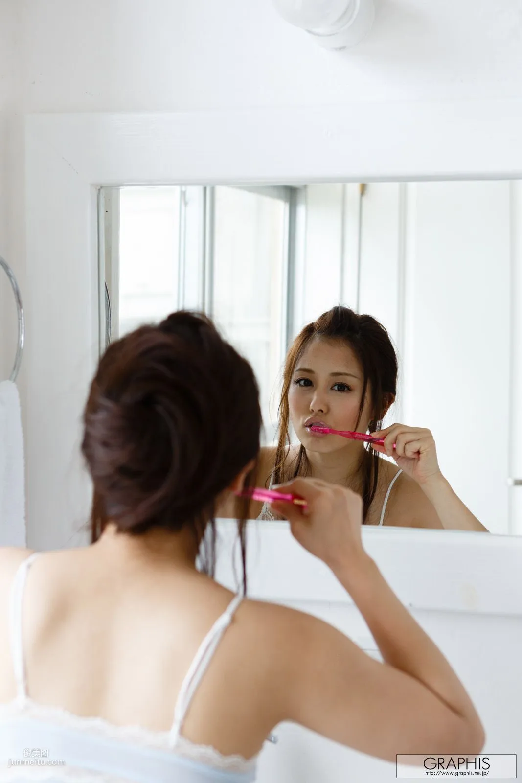 Beni Itou: Graphis First Gravure photo 26