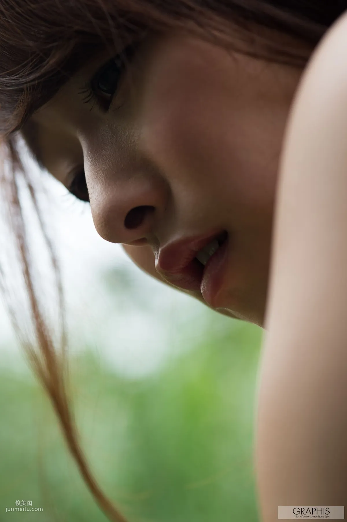 白石茉莉奈《Primary Colors》 [Graphis] Gals 寫真集 6