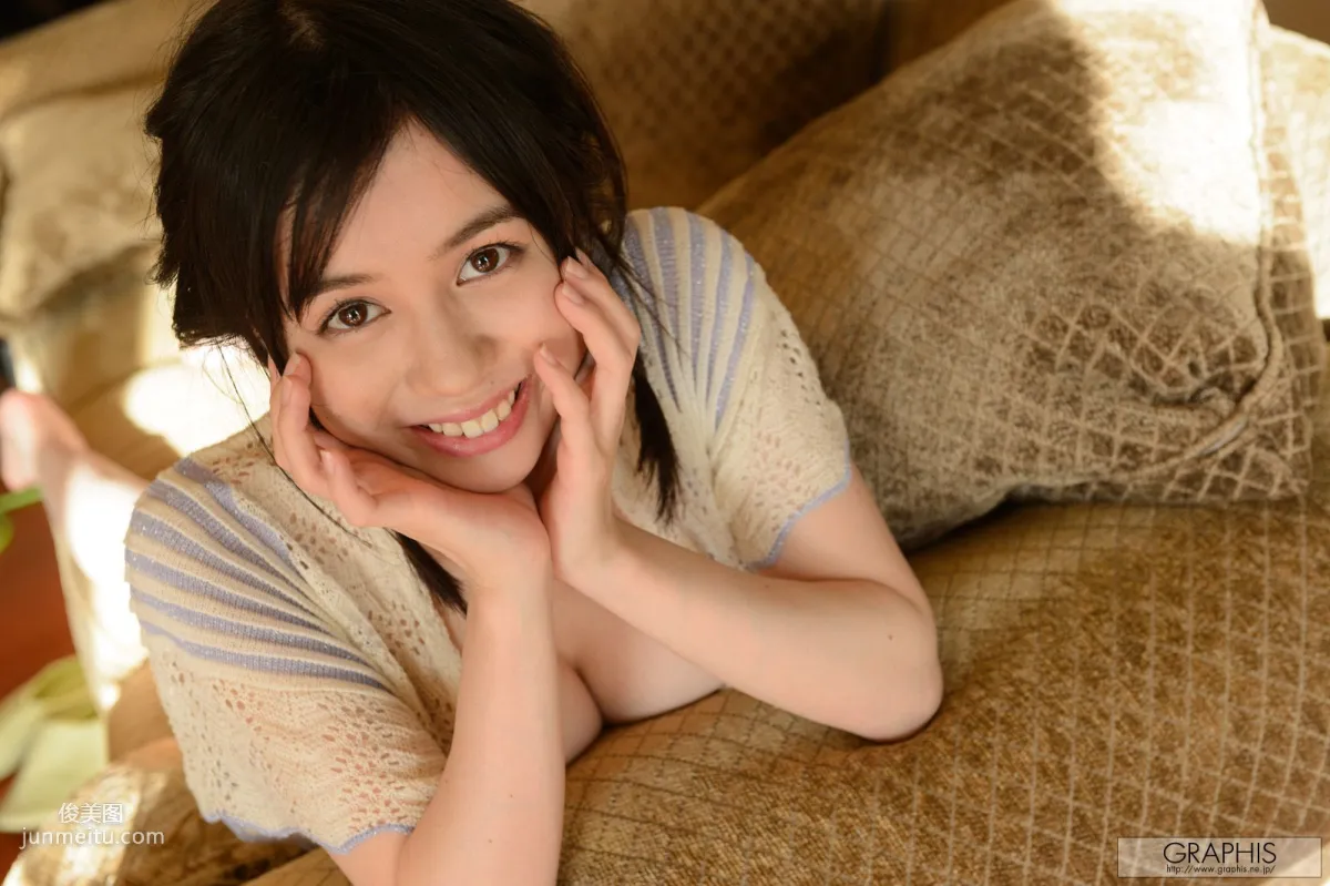 Aimi Yoshikawa 'Double Venus' [Graphis] Gals Photo Set photo 32