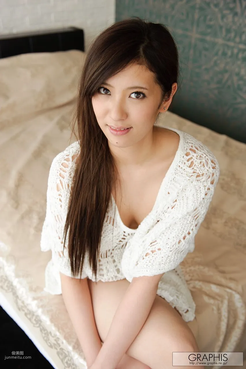 Yui Kasuga 春日由衣 [Graphis] First Gravure 初脫ぎ娘 寫真集 13