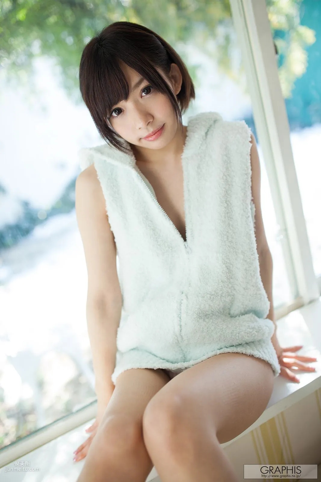 Rika Mari: Graphis First Gravure photo 13