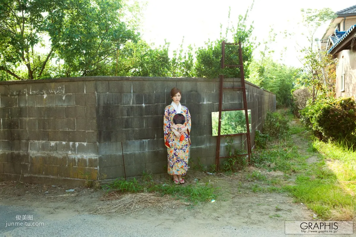Yuria Ashina《Cool Beauty》 [Graphis] Gals Photo Set photo 14