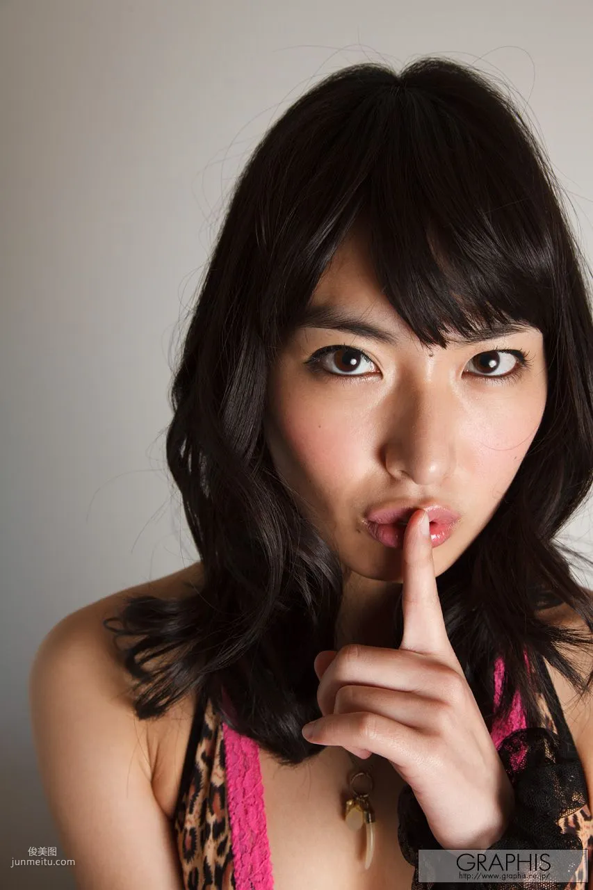 由爱可奈《Never Change》 [Graphis] Gals 写真集25