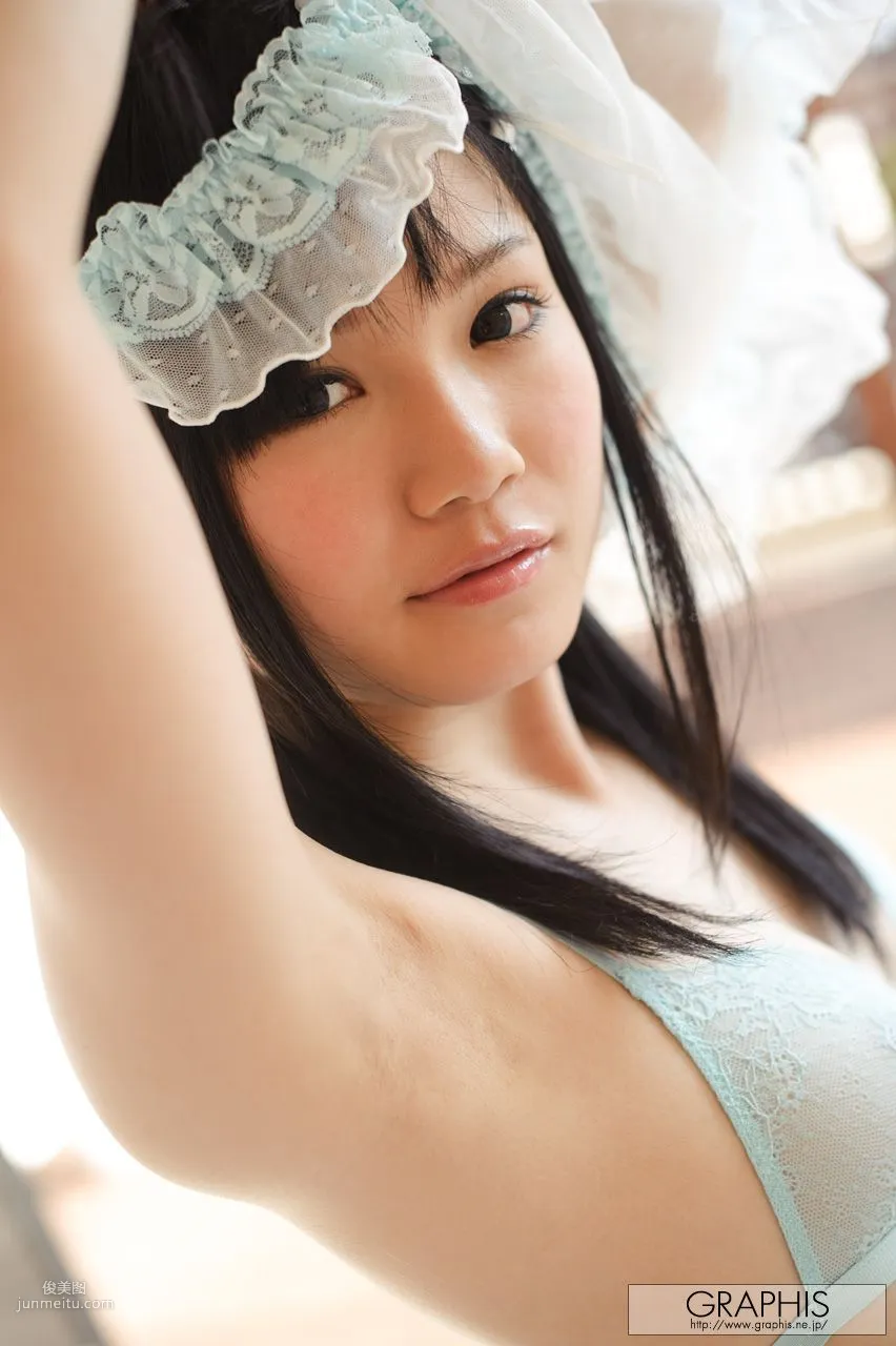 Ai Eikura: Graphis First Gravure photo 39