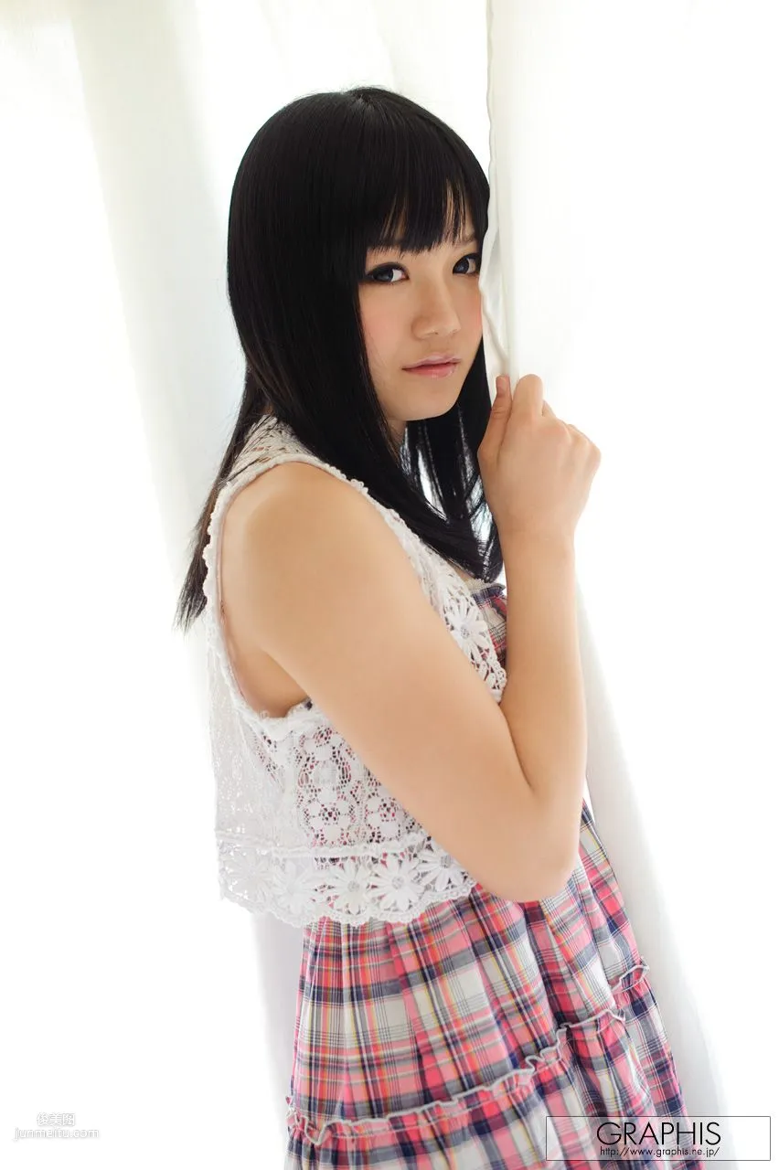 Ai Eikura: Graphis First Gravure photo 6