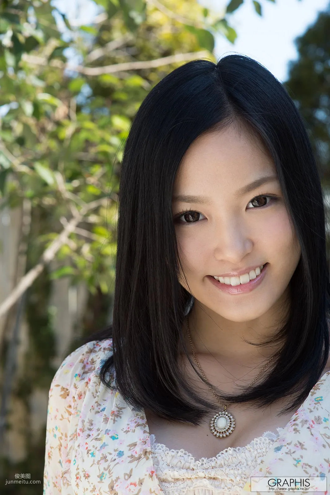 Yuuzuki Ai, Wonderful Melons, [Graphis] Gals Photo Set photo 2