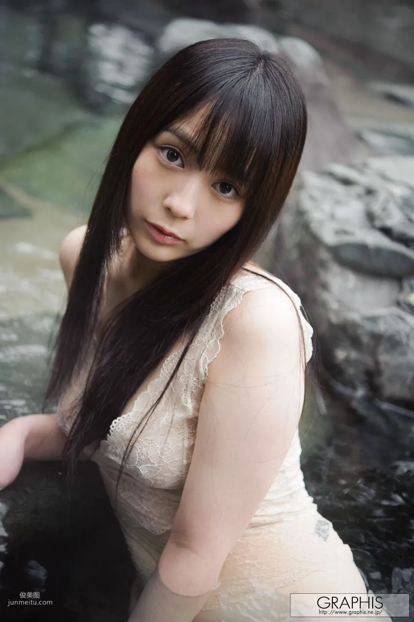 佳苗るか《Another World》 [Graphis] Gals 寫真集 31