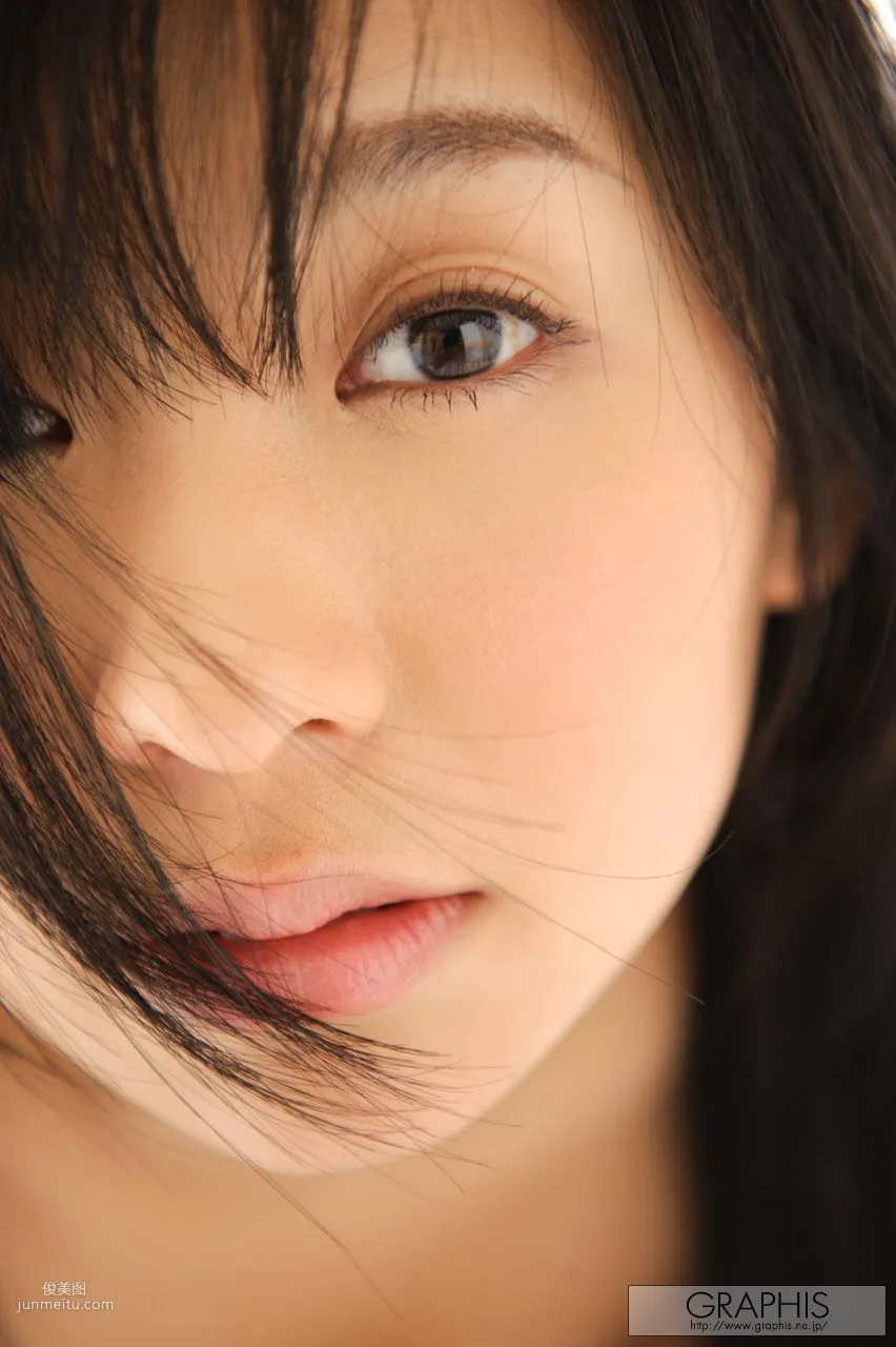 小倉奈奈《O-GU-NA-NA》 [Graphis] Special Contents 寫真集 19