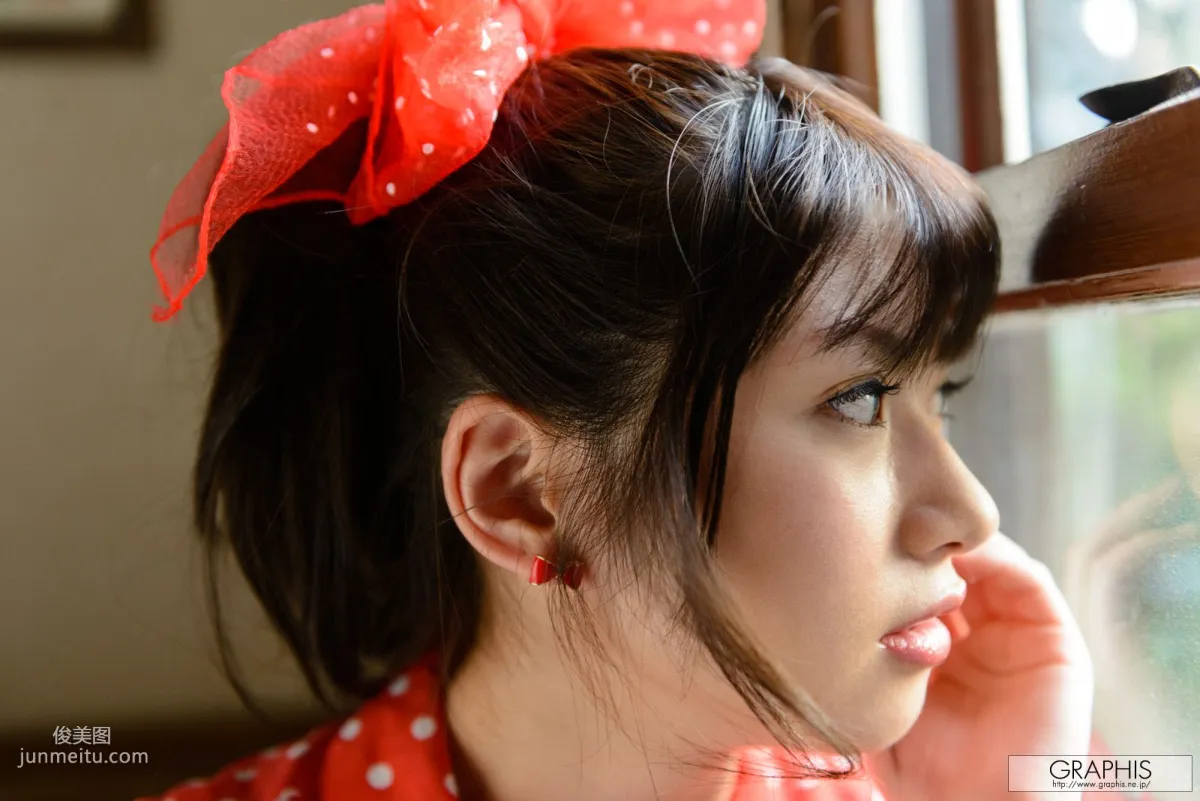 Rio Ogawa: Graphis First Gravure photo 33