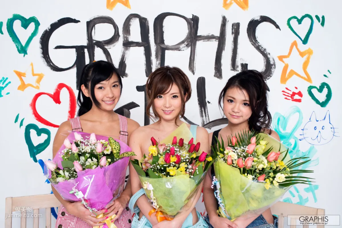 鶴田かな、加藤リナ、小倉奈々 [Graphis] Special Girls Gravure 寫真集 42