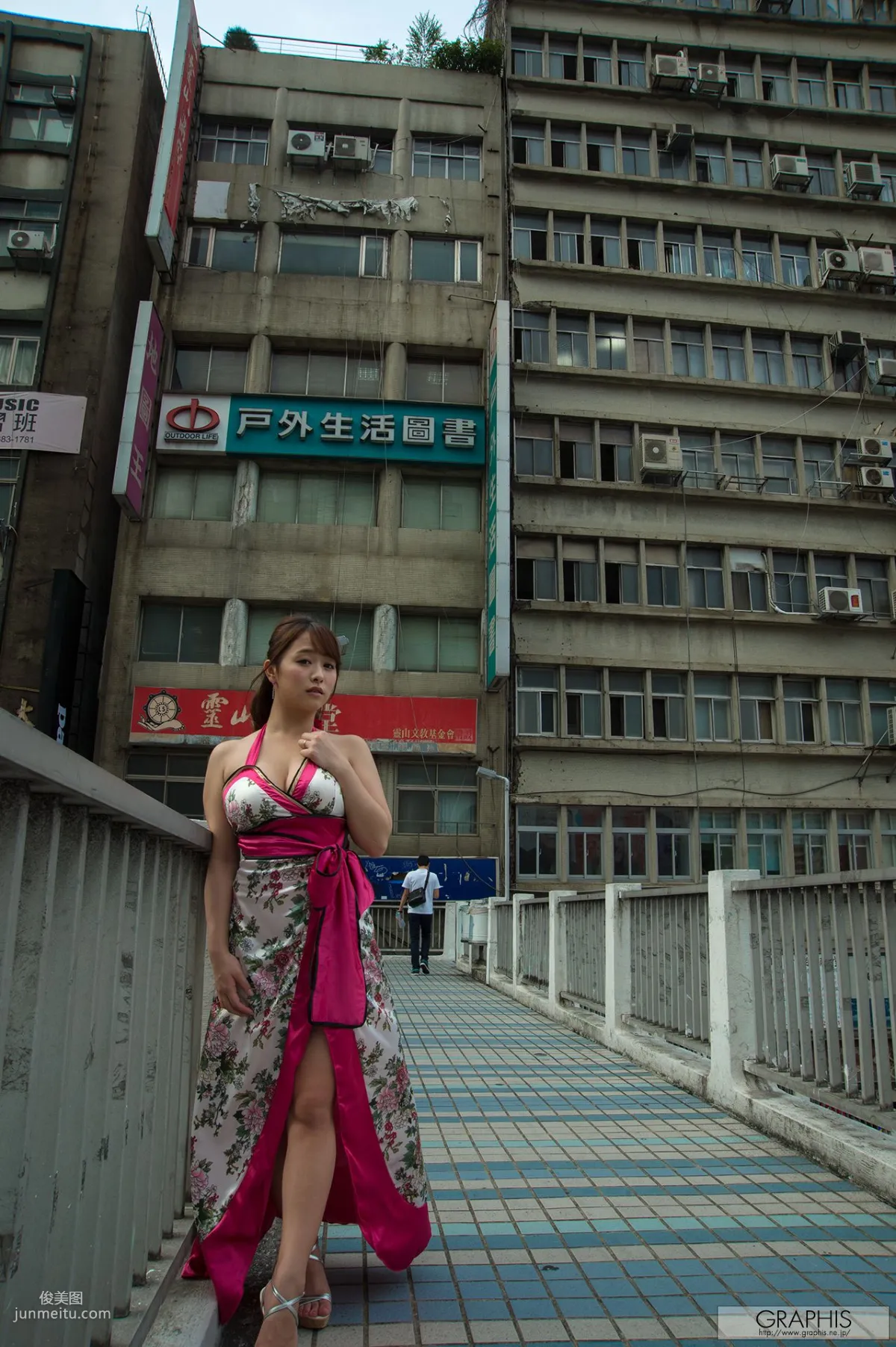 白石茉莉奈《Primary Colors》 [Graphis] Gals 写真集25