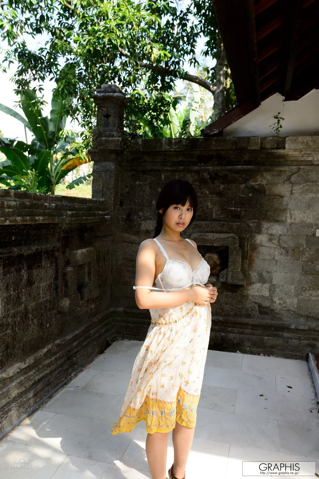 Mayu Sato: Graphis First Gravure photo 10