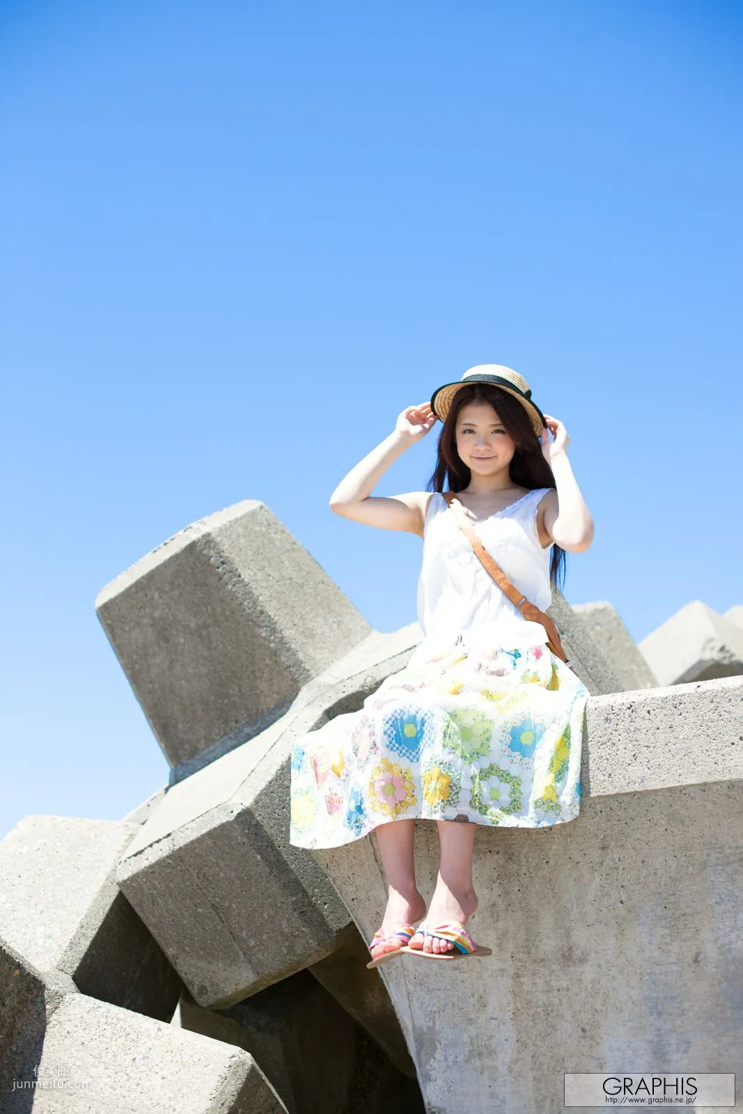 Kana Tsuruta [Graphis] Special Girls Gravure Photo Set photo 10