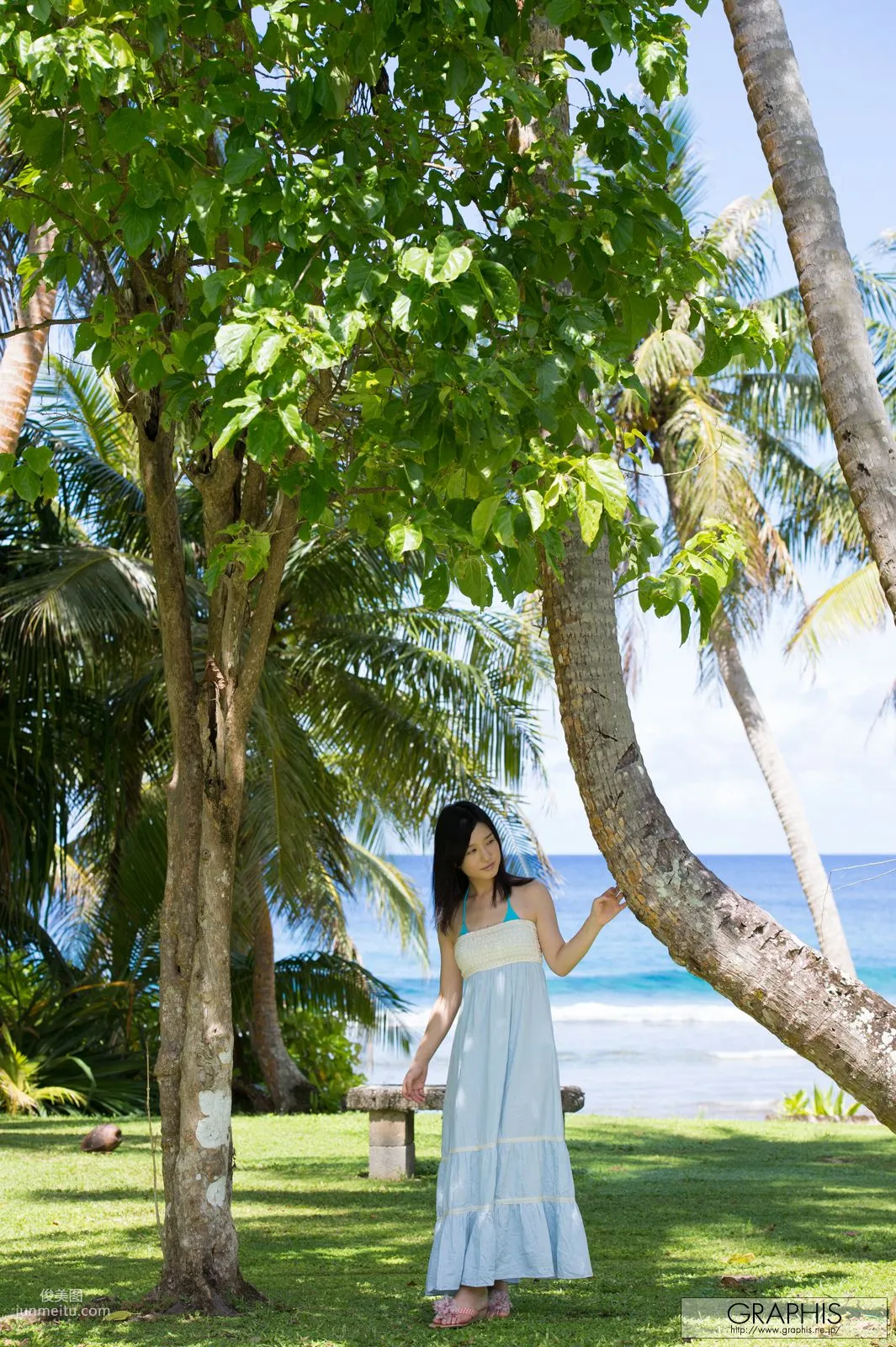 古川いおり《Overwhelming Beauty》 [Graphis] Gals 写真集1