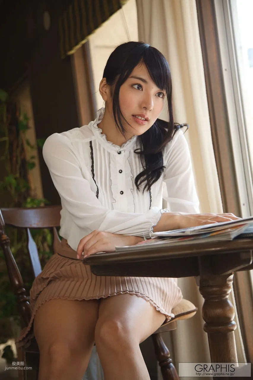 由愛可奈《Further Growth》》 [Graphis] Special Contents 寫真集 18
