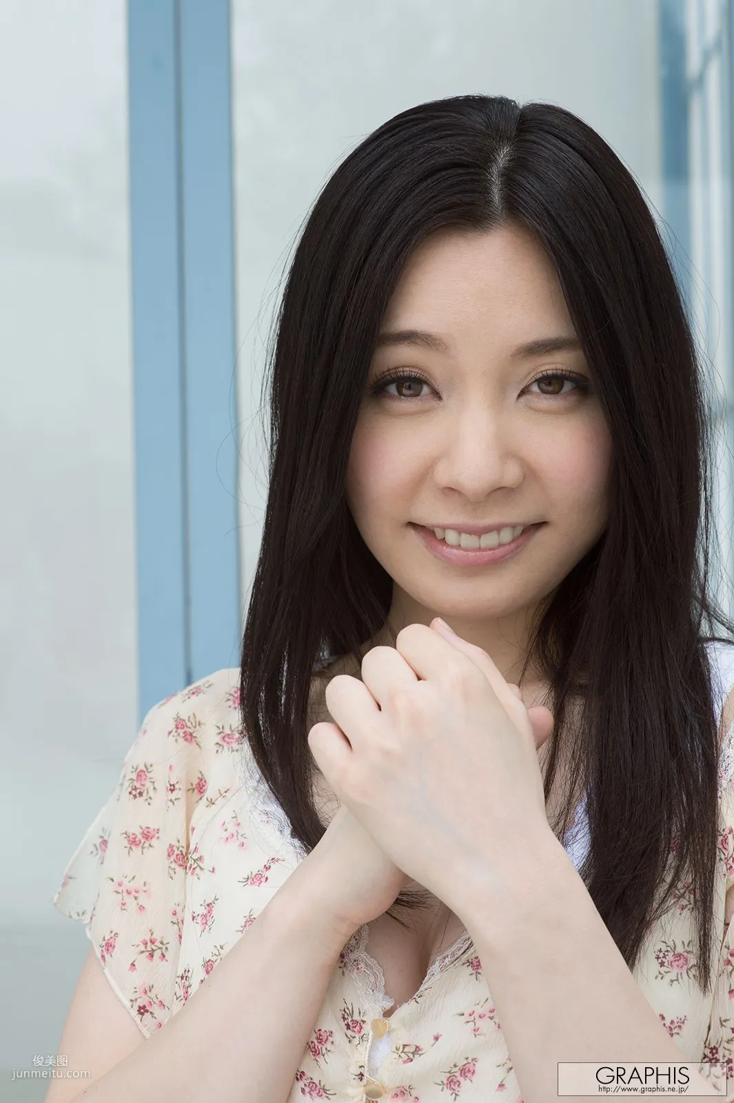 Anno An 庵野杏 [Graphis] First Gravure 初脫ぎ娘 寫真集 2