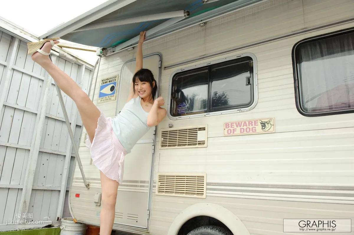 Jun Mizukawa: Graphis First Gravure photo 6