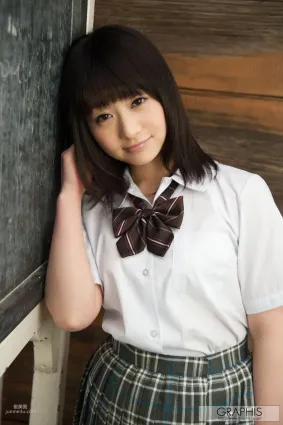 田丸みく/田丸美久 [Graphis] First Gravure 初脫ぎ娘 寫真集