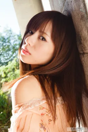 瑠川リナ《Love-Para》 [Graphis] Special Contents 寫真集