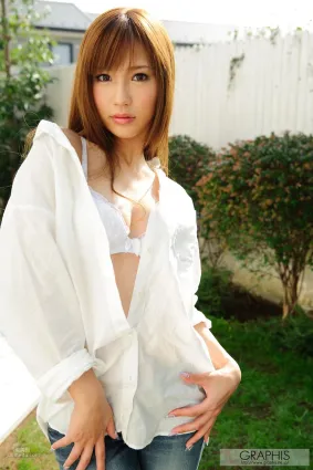 安城アンナ《Love Impact》 [Graphis] Gals 寫真集