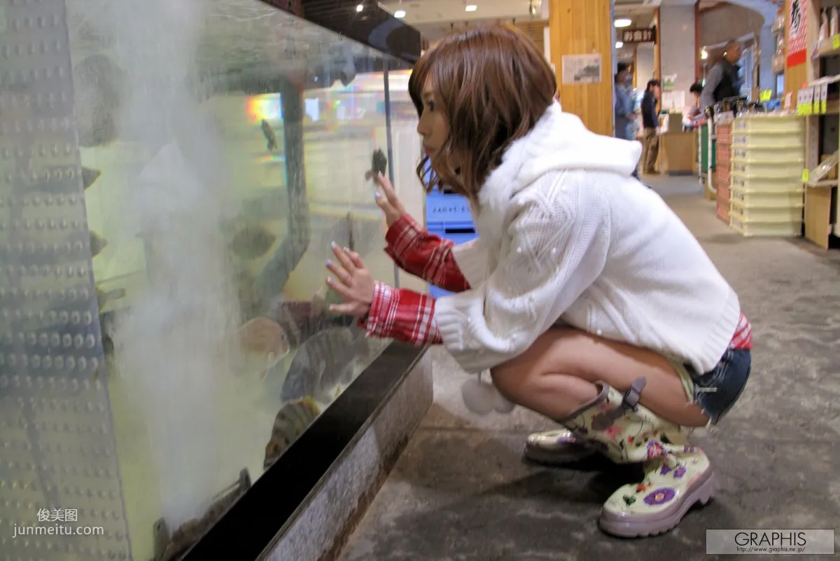 Rina Katou [Graphis] Special Girls Gravure Photo Set photo 2
