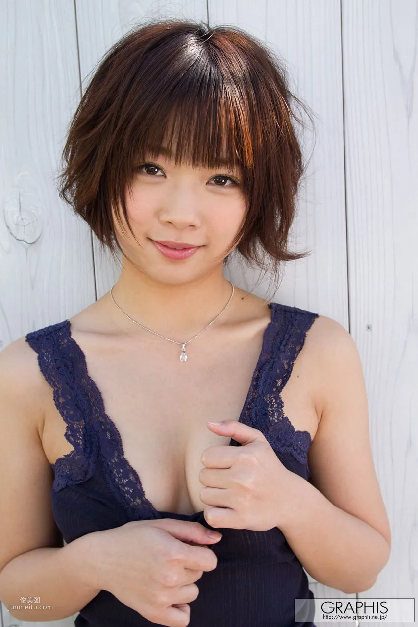 纱仓まな/纱仓真菜《Mana x Moe》 [Graphis] Gals 写真集33