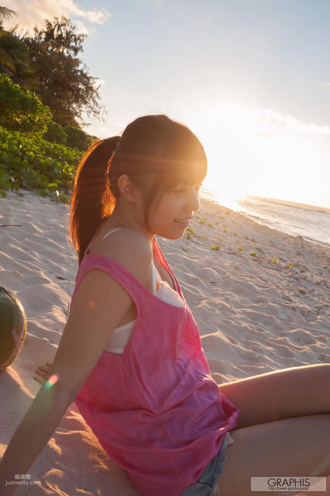 瑠川リナ《Love-Para》 [Graphis] Special Contents 写真集10