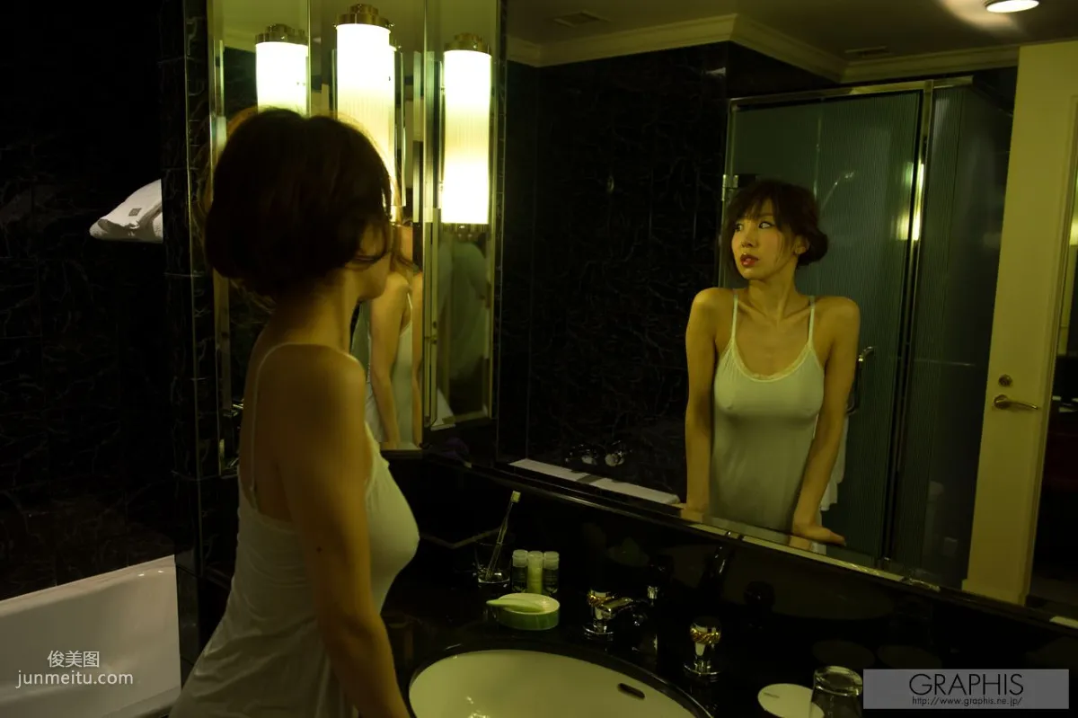 Chibana Meisa [Graphis] First Gravure, First Stripping Girl Photo Set photo 61