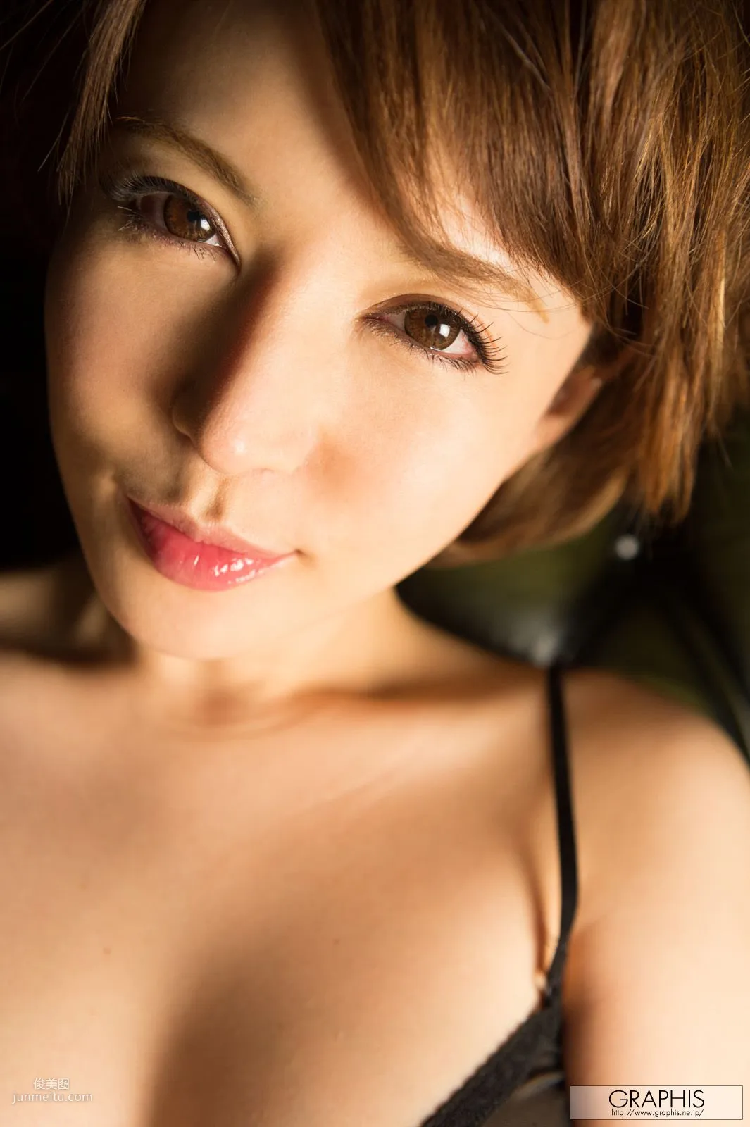 Yuria Satomi Foxy Lady [Graphis] Gals Photo Set photo 16