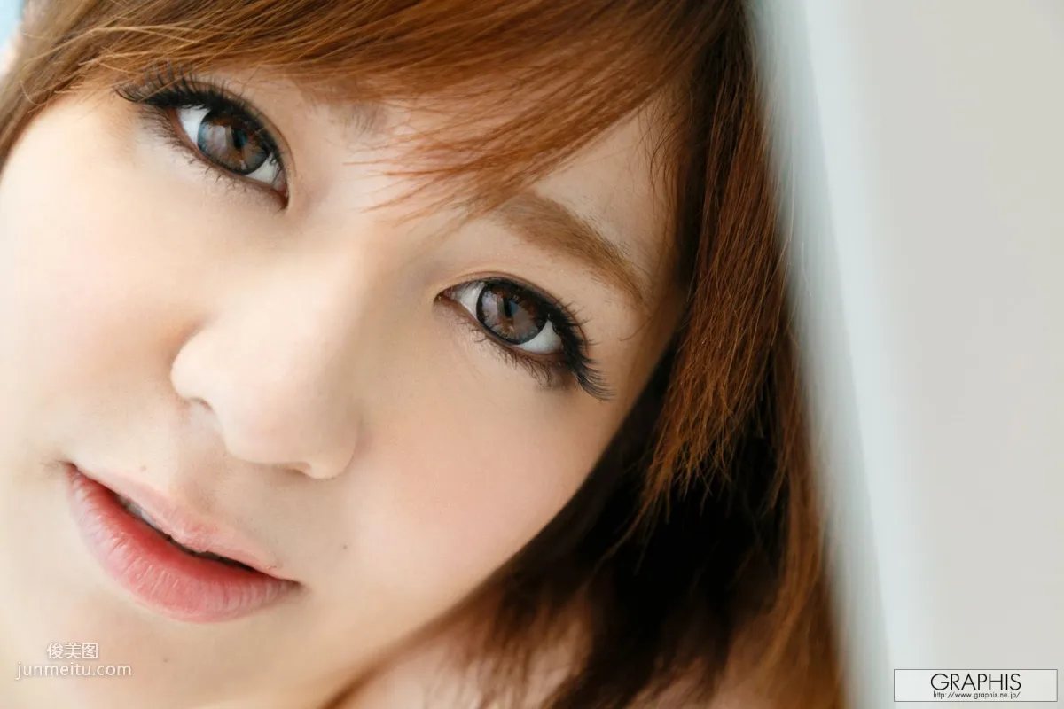 Ran Niiyama, Amazing Miracle [Graphis] Gals Photo Set photo 13