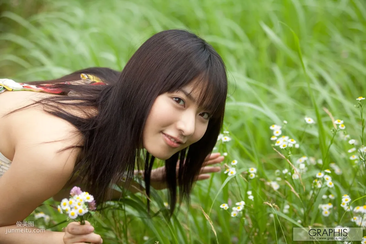 由爱可奈《The More Radical》 [Graphis] Gals 写真集5