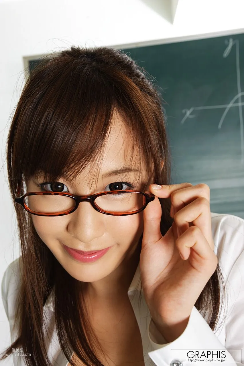 渚ことみ/渚琴美《Reality Delusion》 [Graphis] Gals 寫真集 12