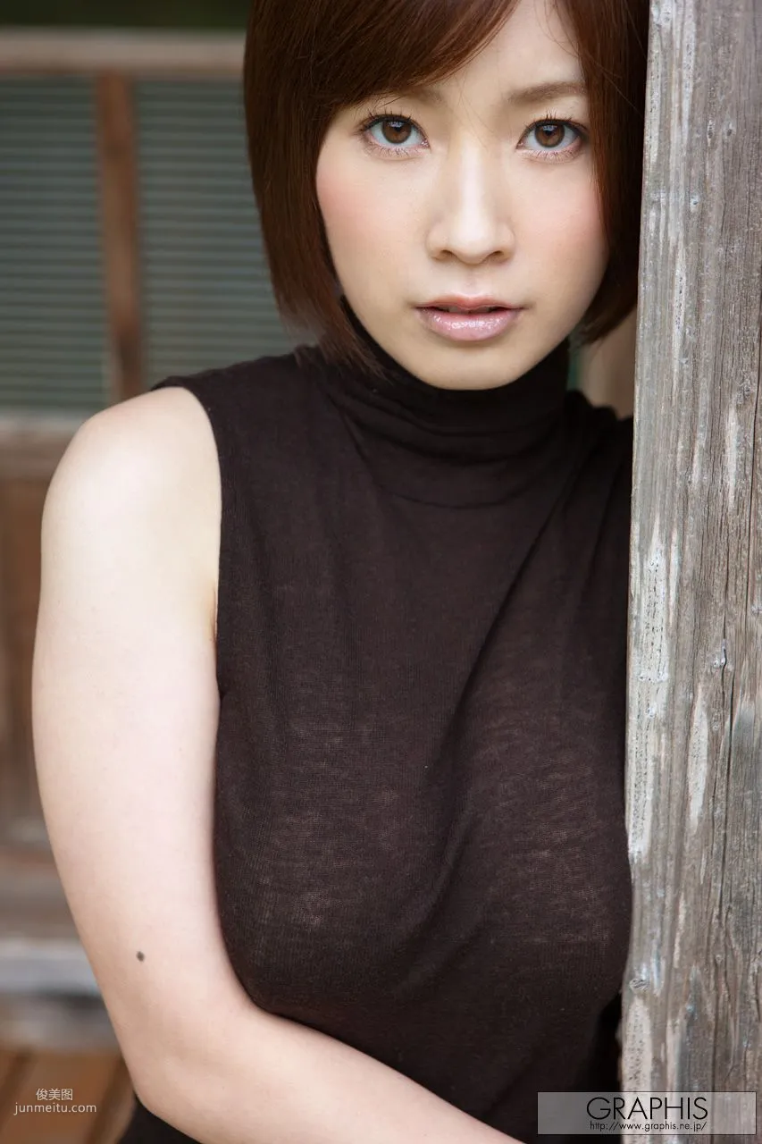 奥田咲《Bloom》 [Graphis] Special Contents 写真集33