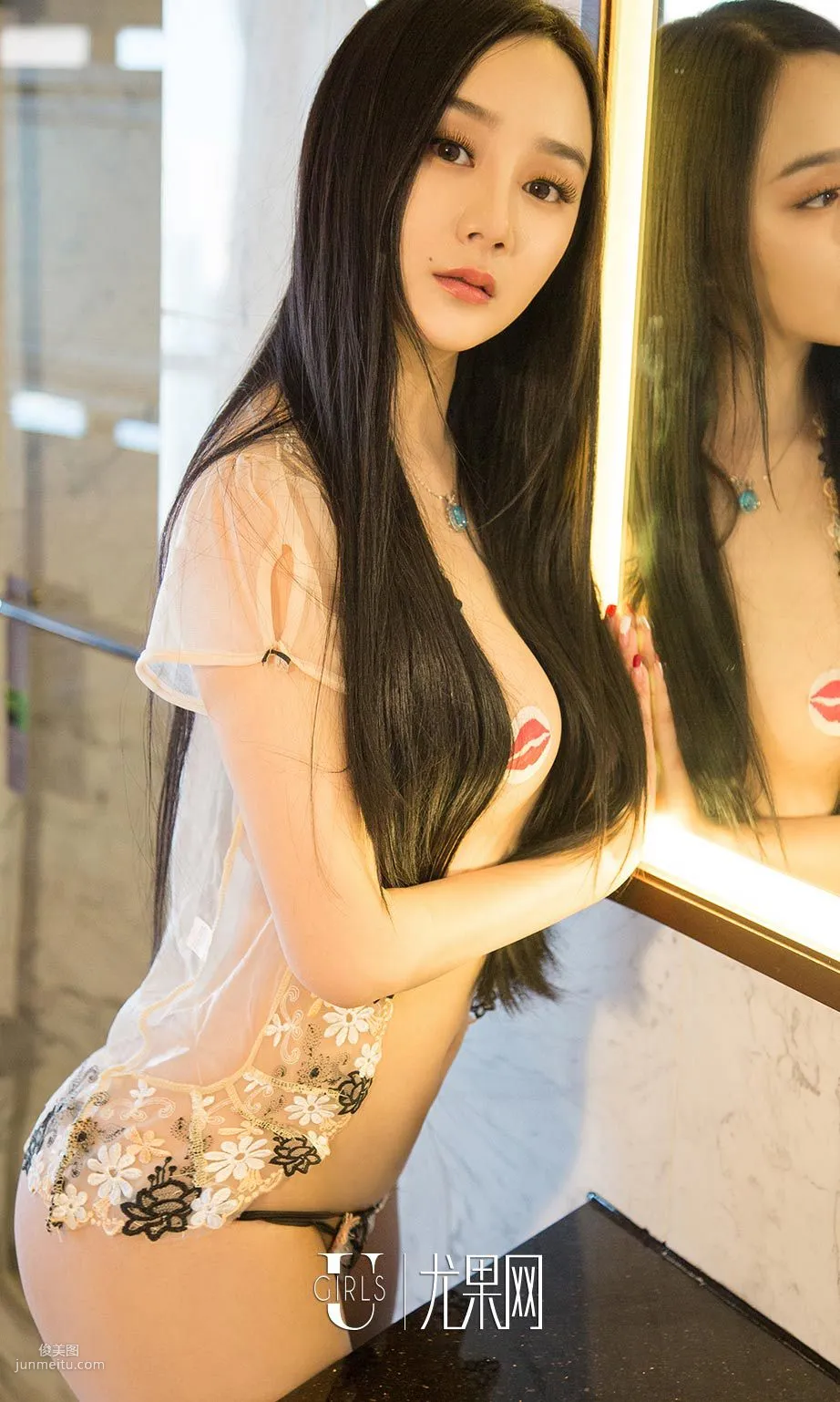 He Xinchang Redbud Flower [Ugirls App] No.674 Photo Set photo 35