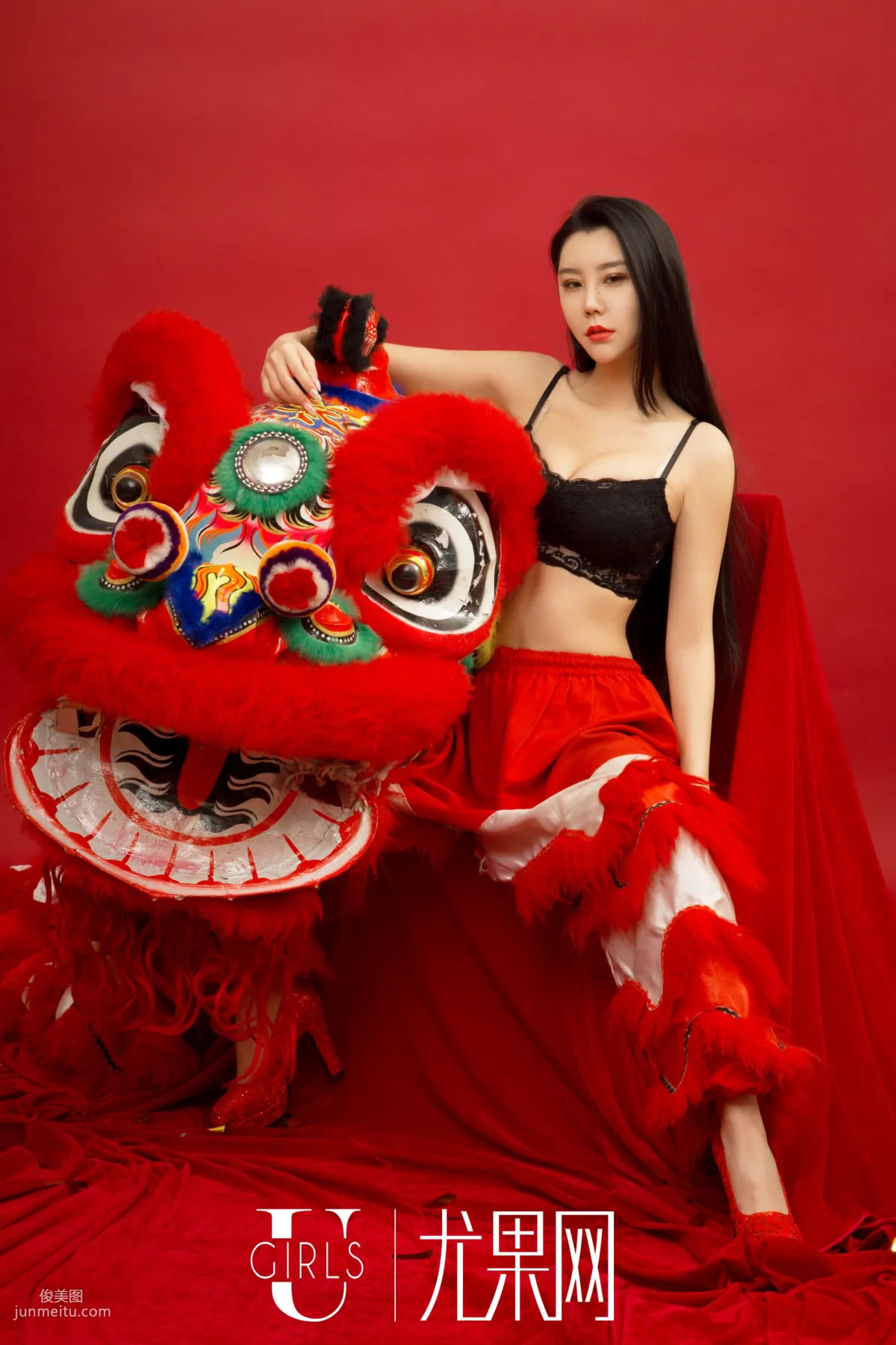 [Ugirls] U245 Ning Ran, Mikka, Shi Shi, Auspicious Rooster New Year Theme Photo Shoot photo 2
